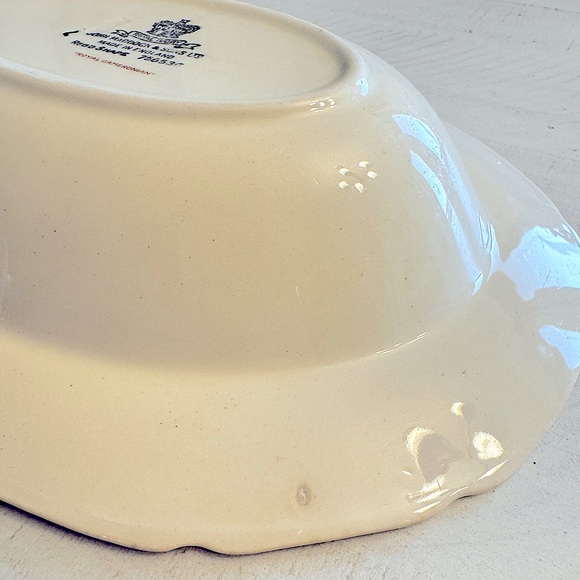 1920’s John Maddock & Sons oblong serving dish. - Picture 8 of 10